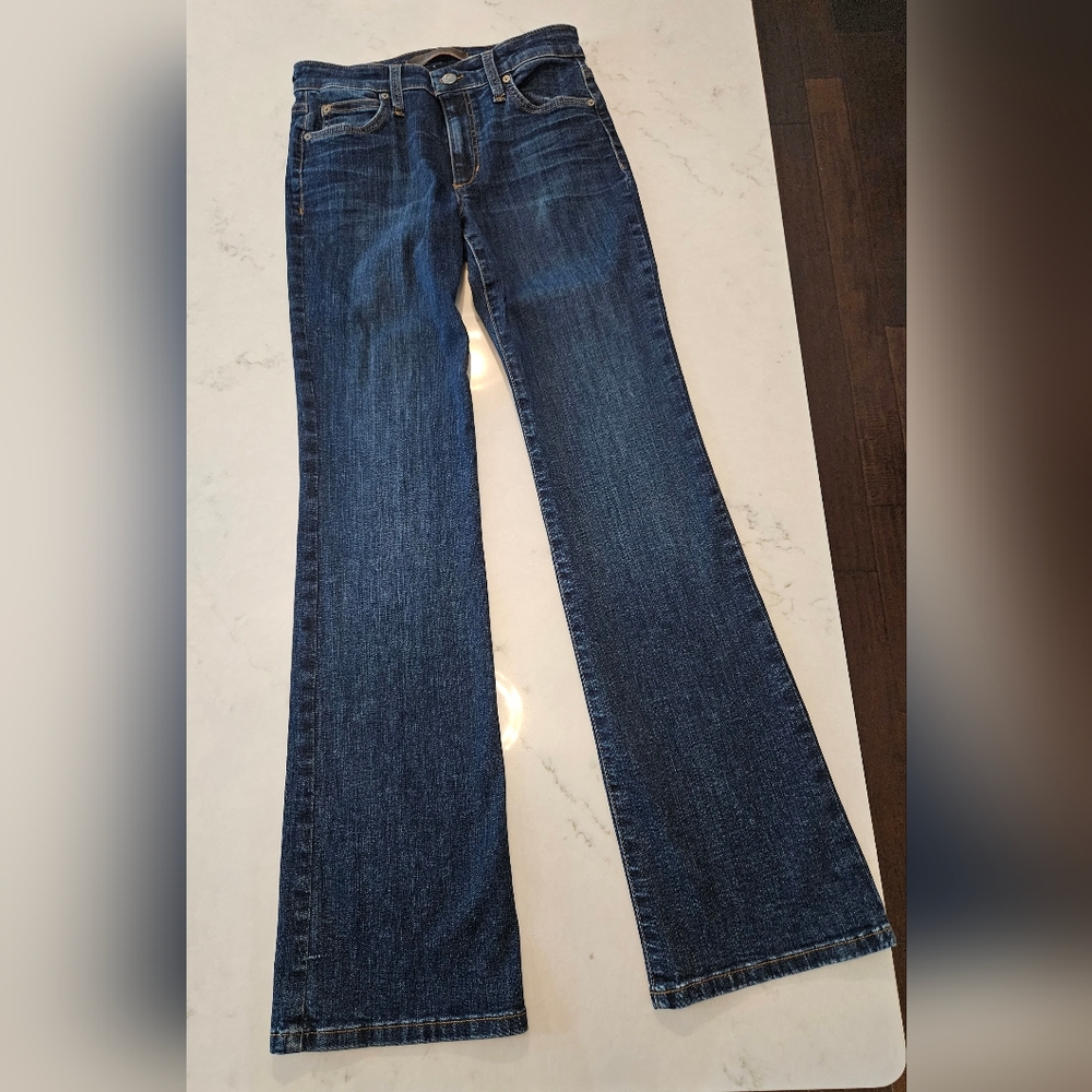 Joe's Jeans Flawless The Provocateur Petite Bootcut Jean